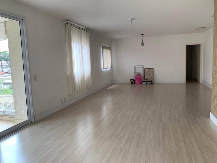 Apartamento à venda com 3 quartos, 186m² - Foto 2