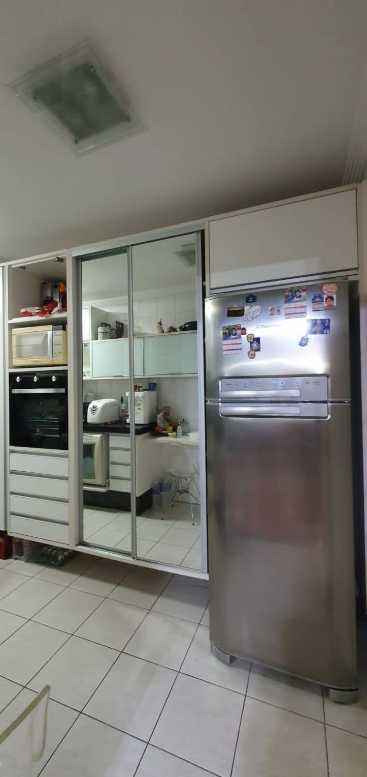 Apartamento à venda com 3 quartos, 116m² - Foto 27