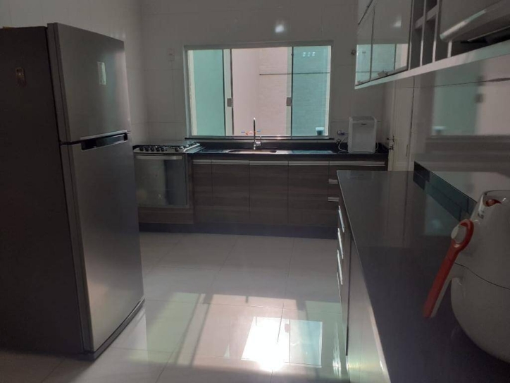 Sobrado à venda com 3 quartos, 230m² - Foto 10