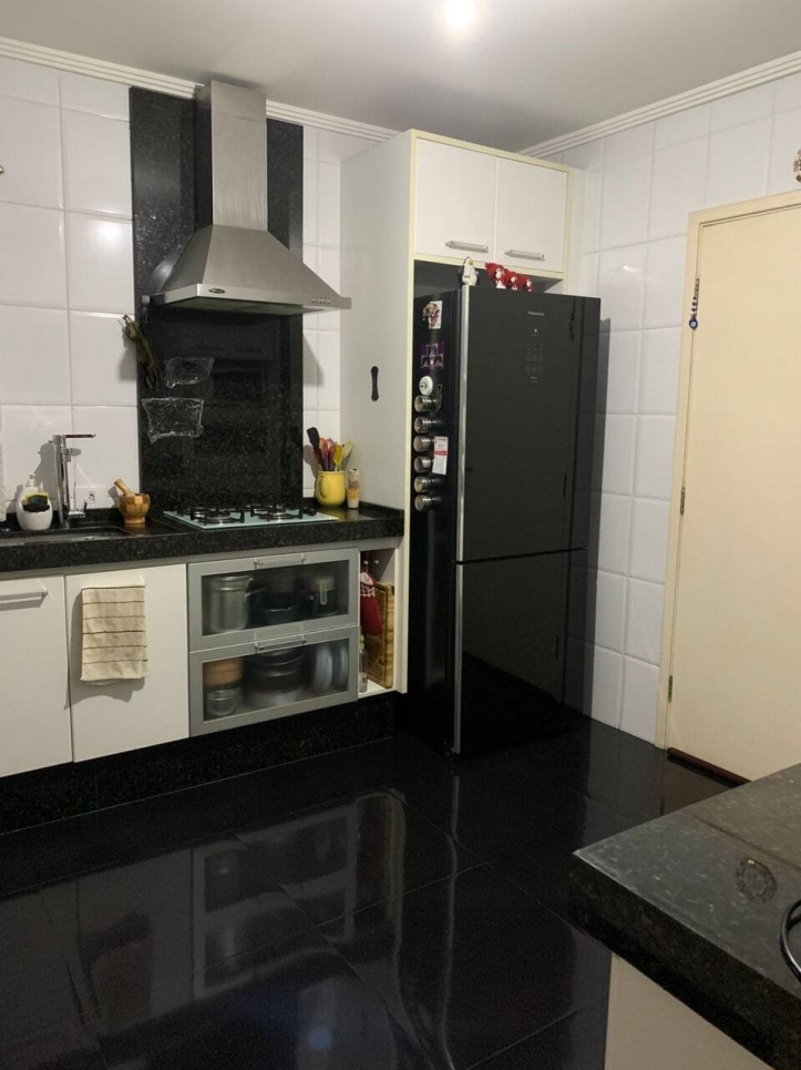 Apartamento à venda com 3 quartos, 110m² - Foto 3