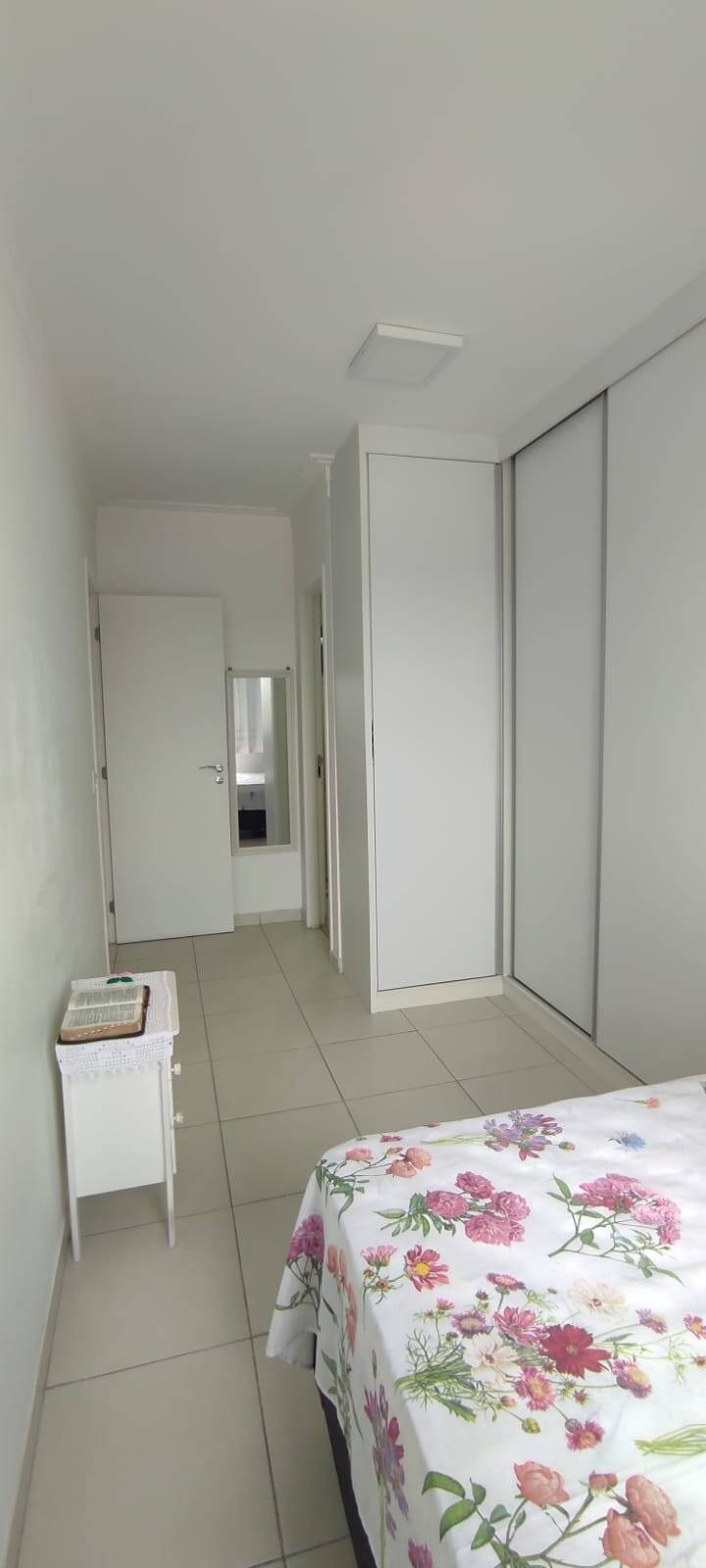 Apartamento à venda com 2 quartos, 67m² - Foto 12