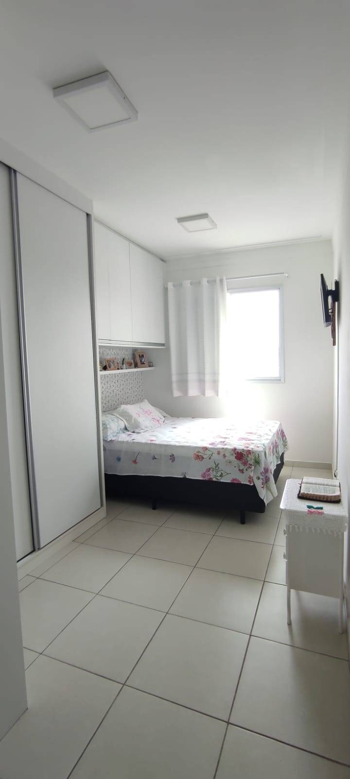 Apartamento à venda com 2 quartos, 67m² - Foto 10