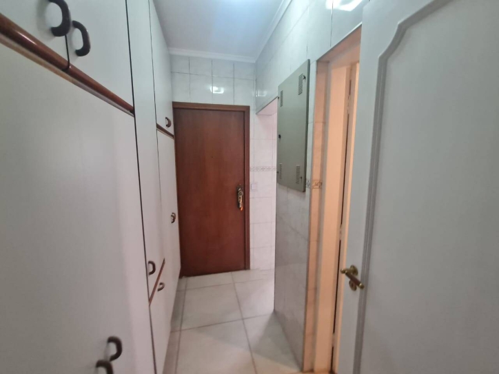 Apartamento à venda com 3 quartos, 187m² - Foto 30