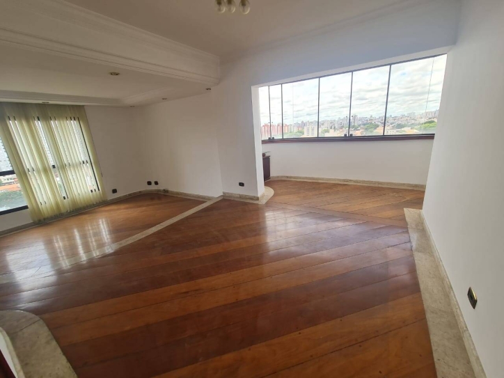 Apartamento à venda com 3 quartos, 187m² - Foto 5