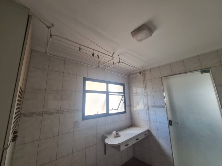 Apartamento à venda com 3 quartos, 187m² - Foto 34