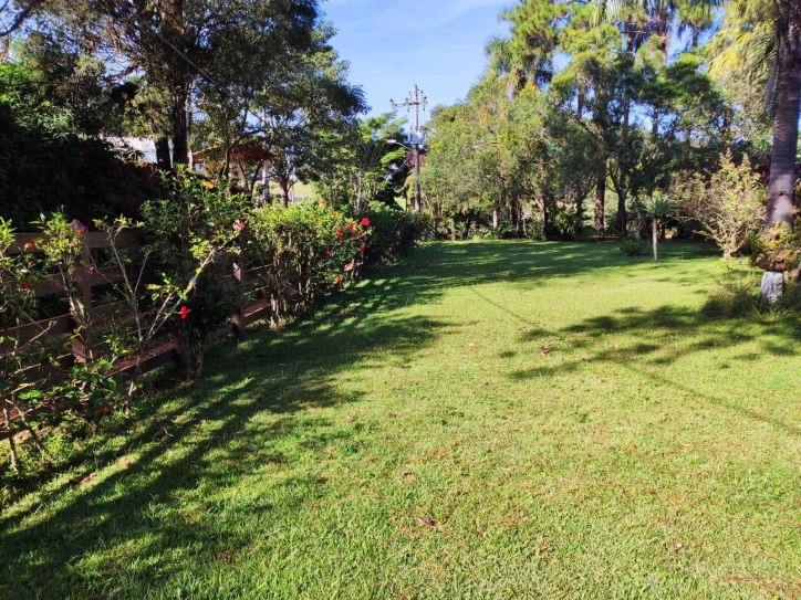 Terreno à venda com 3 quartos, 420m² - Foto 10