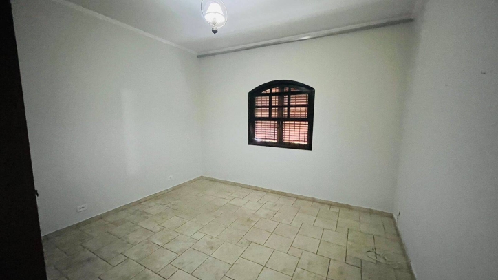 Casa à venda com 3 quartos, 244m² - Foto 23