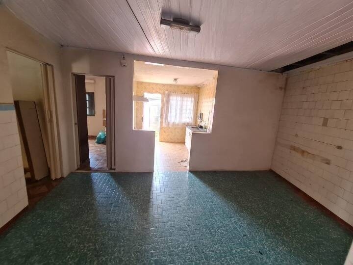 Casa à venda com 2 quartos, 190m² - Foto 10