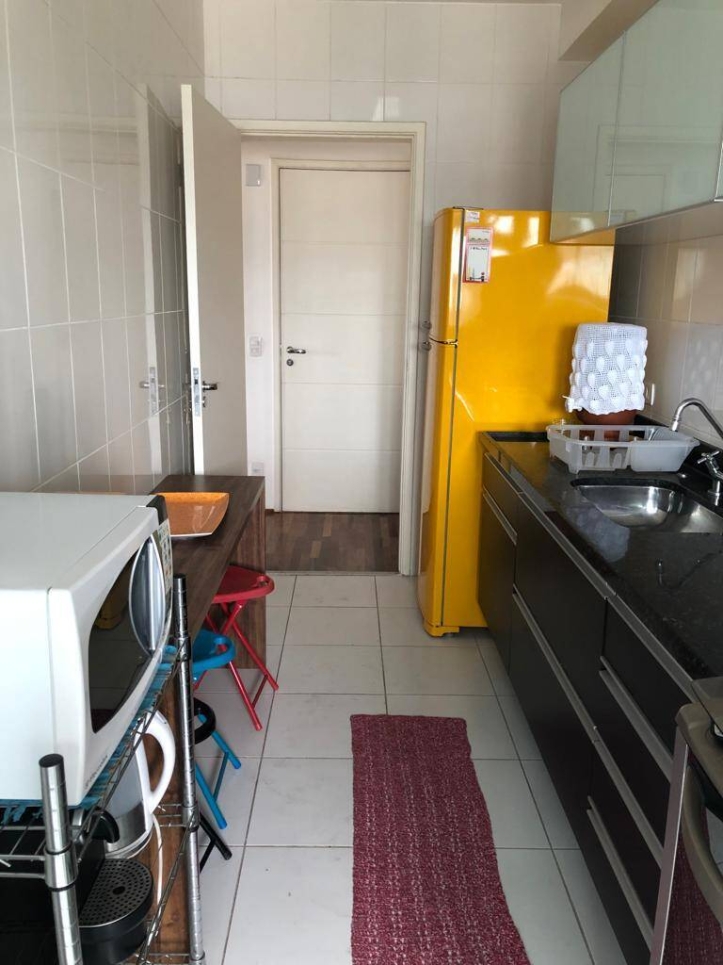 Apartamento à venda com 2 quartos, 68m² - Foto 11