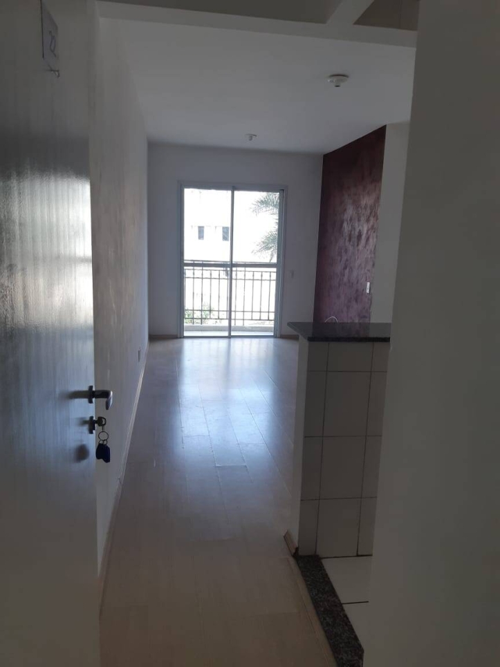 Apartamento à venda com 3 quartos, 64m² - Foto 2