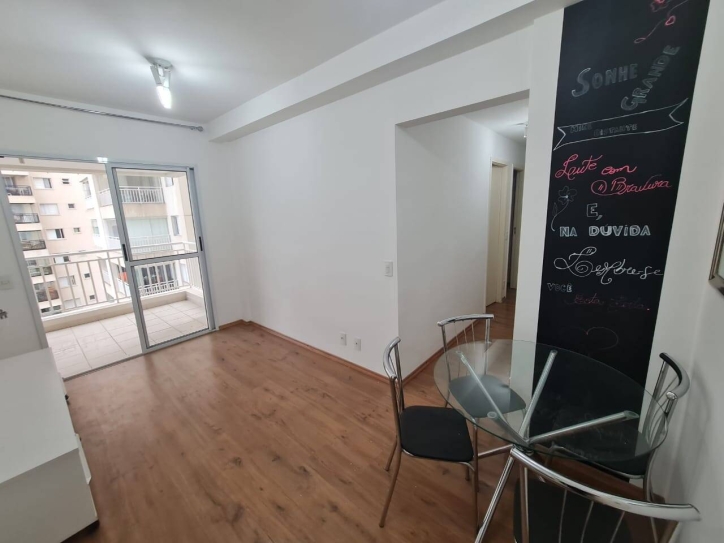 Apartamento à venda com 2 quartos, 60m² - Foto 4