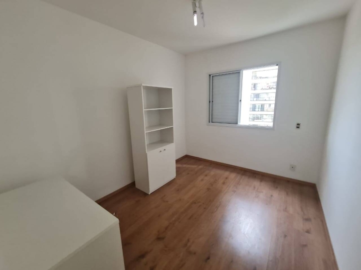 Apartamento à venda com 2 quartos, 60m² - Foto 14