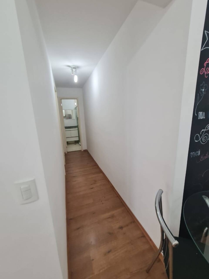 Apartamento à venda com 2 quartos, 60m² - Foto 10