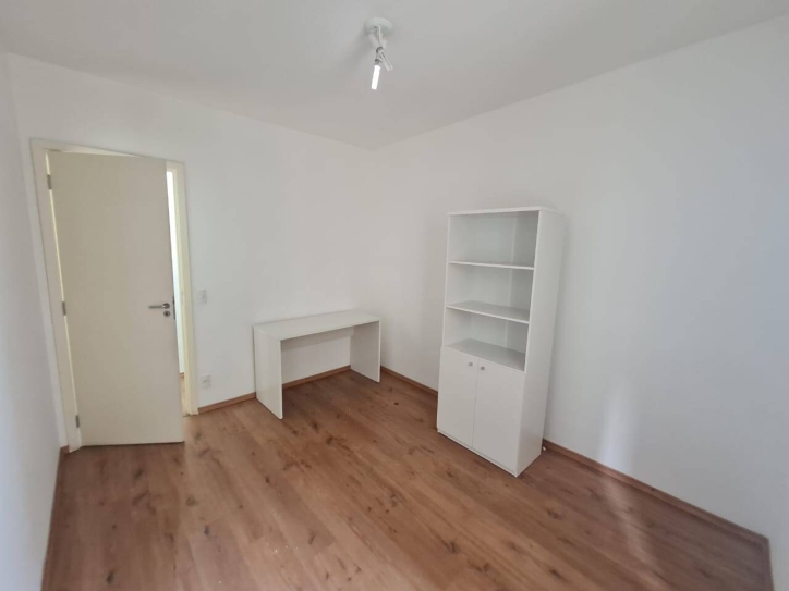 Apartamento à venda com 2 quartos, 60m² - Foto 15