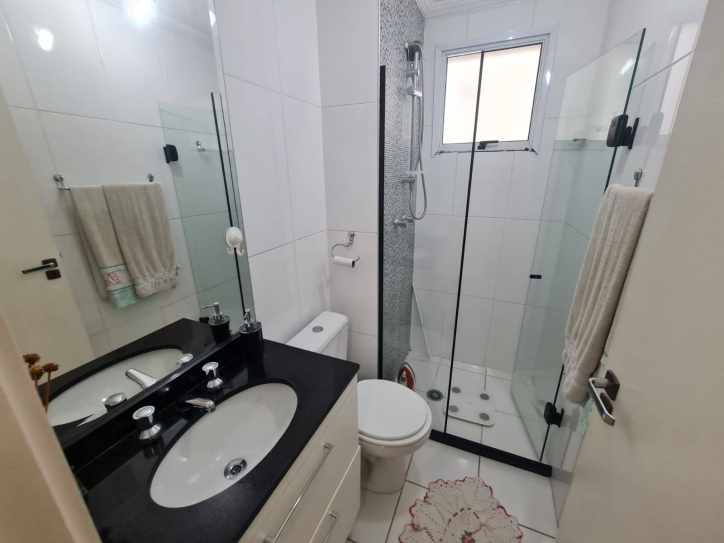 Apartamento à venda com 2 quartos, 65m² - Foto 12