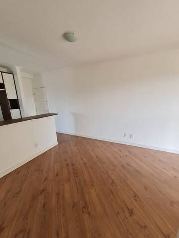 Apartamento à venda com 3 quartos, 80m² - Foto 5