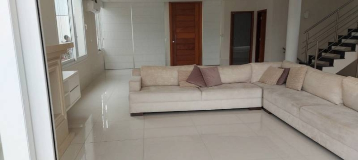 Casa de Condomínio à venda com 4 quartos, 650m² - Foto 6