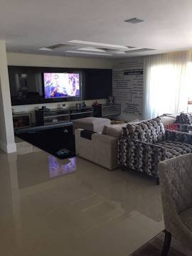 Apartamento à venda com 4 quartos, 234m² - Foto 3