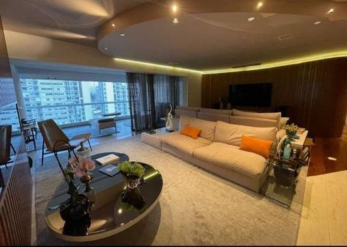 Apartamento à venda com 3 quartos, 304m² - Foto 1