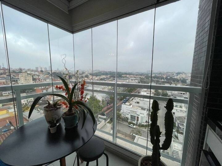 Apartamento à venda com 2 quartos, 69m² - Foto 1