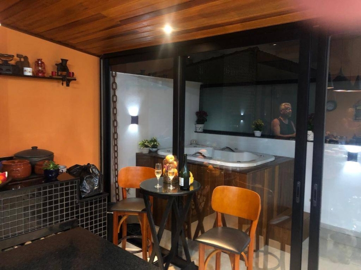 Cobertura à venda com 2 quartos, 100m² - Foto 4