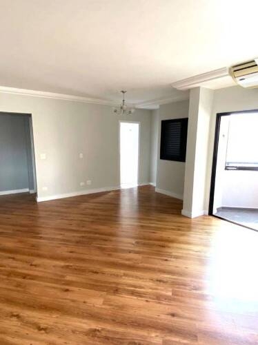 Apartamento à venda com 4 quartos, 137m² - Foto 5