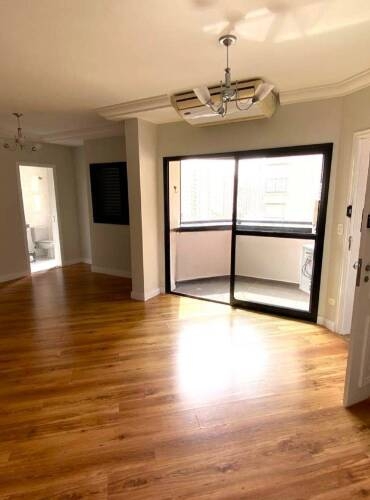 Apartamento à venda com 4 quartos, 137m² - Foto 2