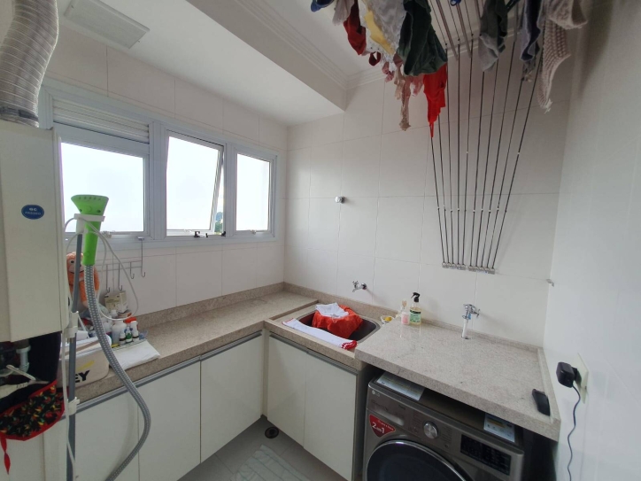 Apartamento à venda com 3 quartos, 107m² - Foto 5