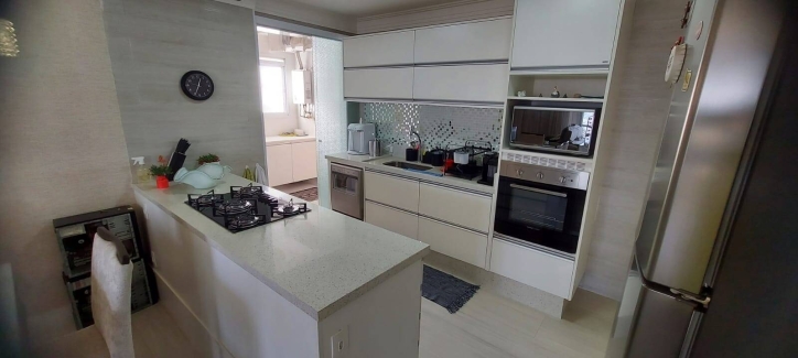 Apartamento à venda com 3 quartos, 123m² - Foto 12