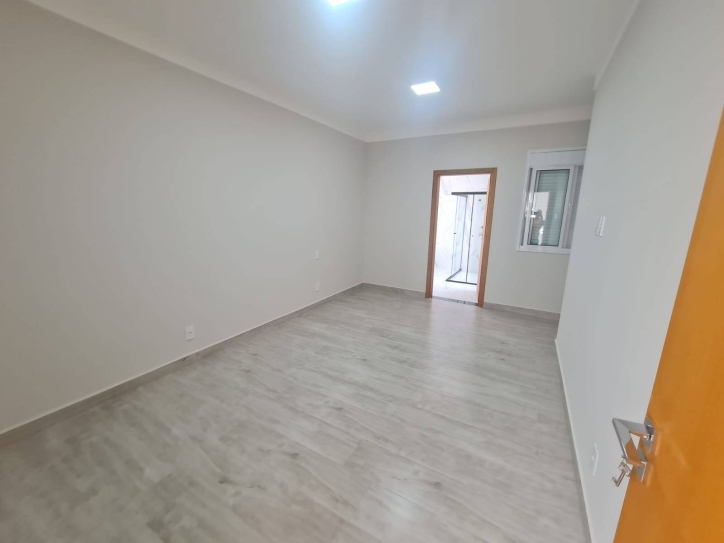 Sobrado à venda com 3 quartos, 300m² - Foto 24