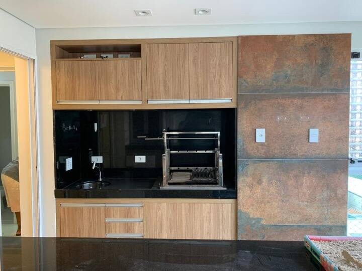 Apartamento à venda com 3 quartos, 142m² - Foto 1