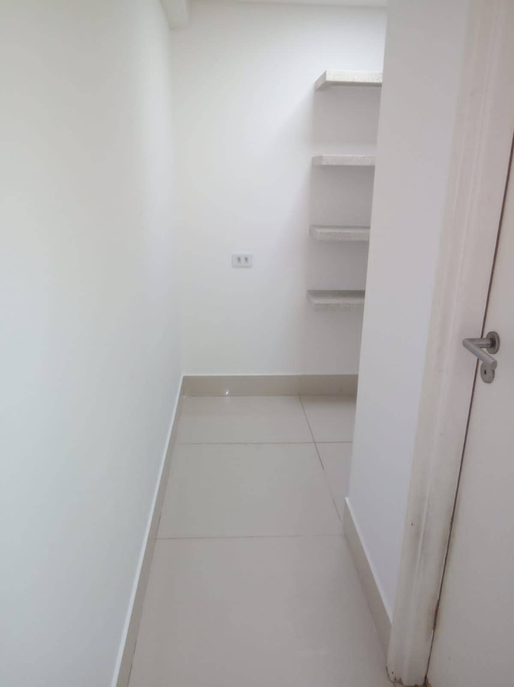 Apartamento à venda com 3 quartos, 142m² - Foto 15