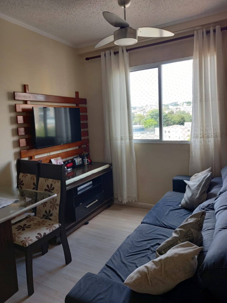 Apartamento à venda com 2 quartos, 45m² - Foto 1