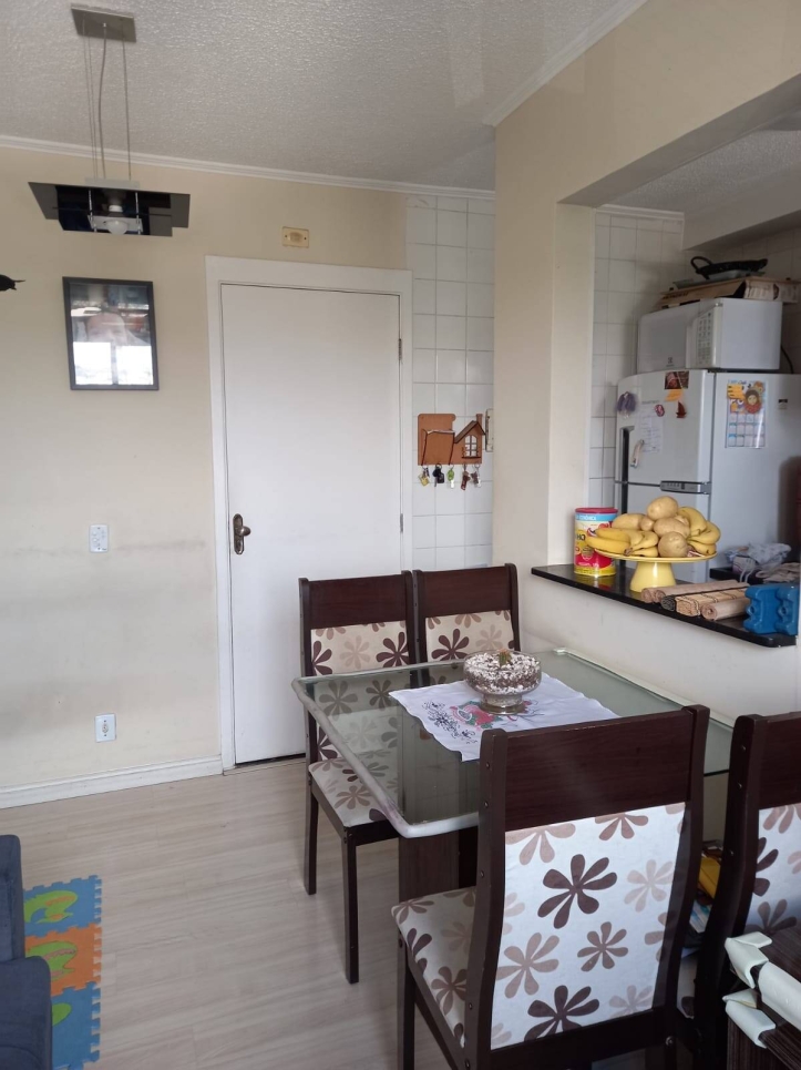 Apartamento à venda com 2 quartos, 45m² - Foto 4