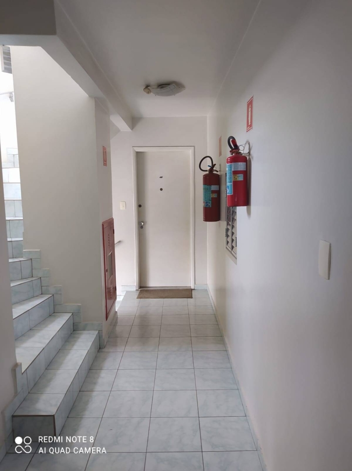 Apartamento à venda com 2 quartos, 65m² - Foto 14