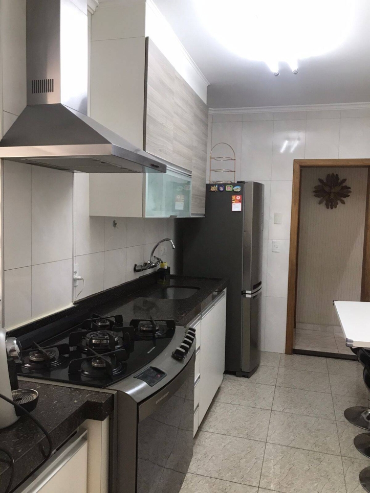 Apartamento à venda com 3 quartos, 93m² - Foto 8