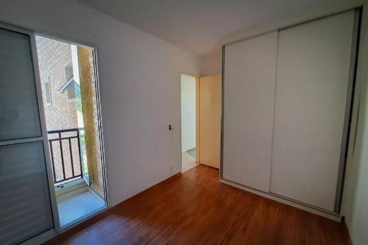 Apartamento à venda com 2 quartos, 60m² - Foto 12