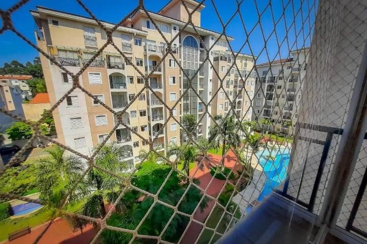 Apartamento à venda com 2 quartos, 60m² - Foto 2