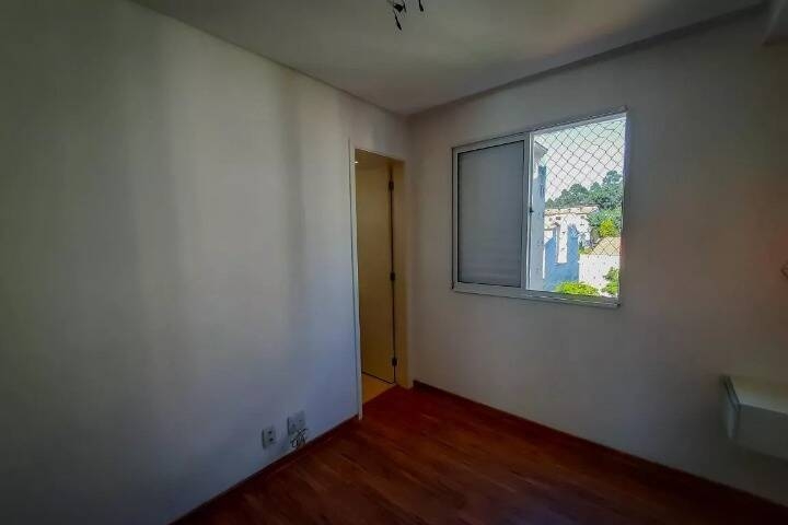 Apartamento à venda com 2 quartos, 60m² - Foto 17