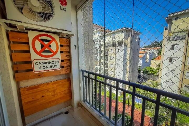 Apartamento à venda com 2 quartos, 60m² - Foto 3