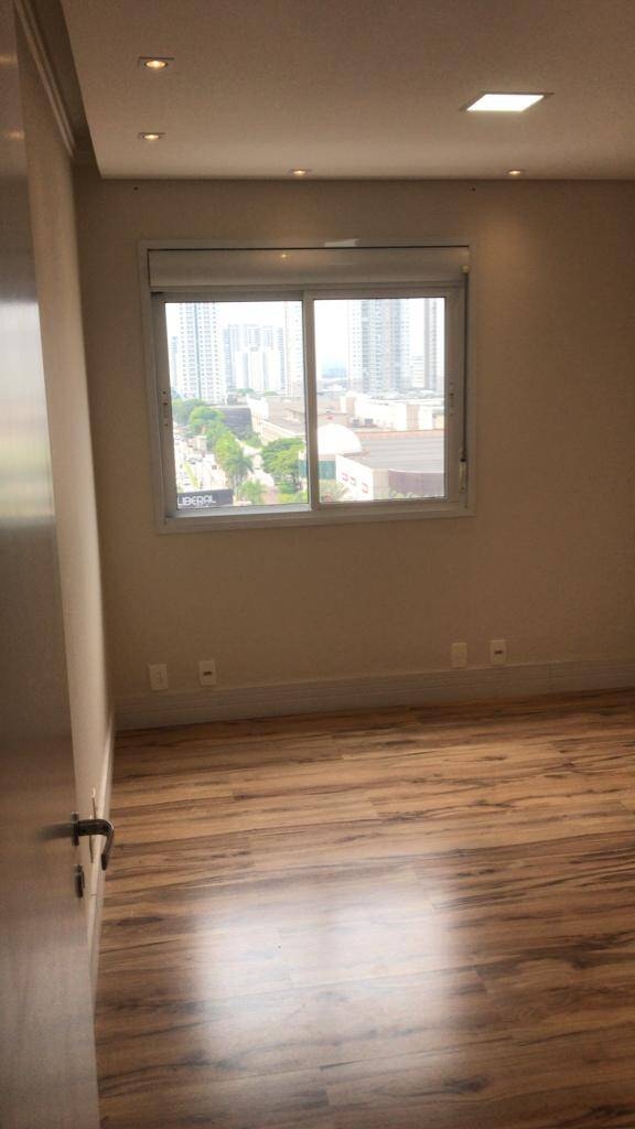 Apartamento à venda com 4 quartos, 135m² - Foto 4