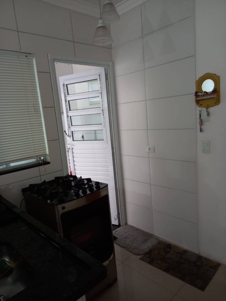 Apartamento à venda com 2 quartos, 35m² - Foto 4