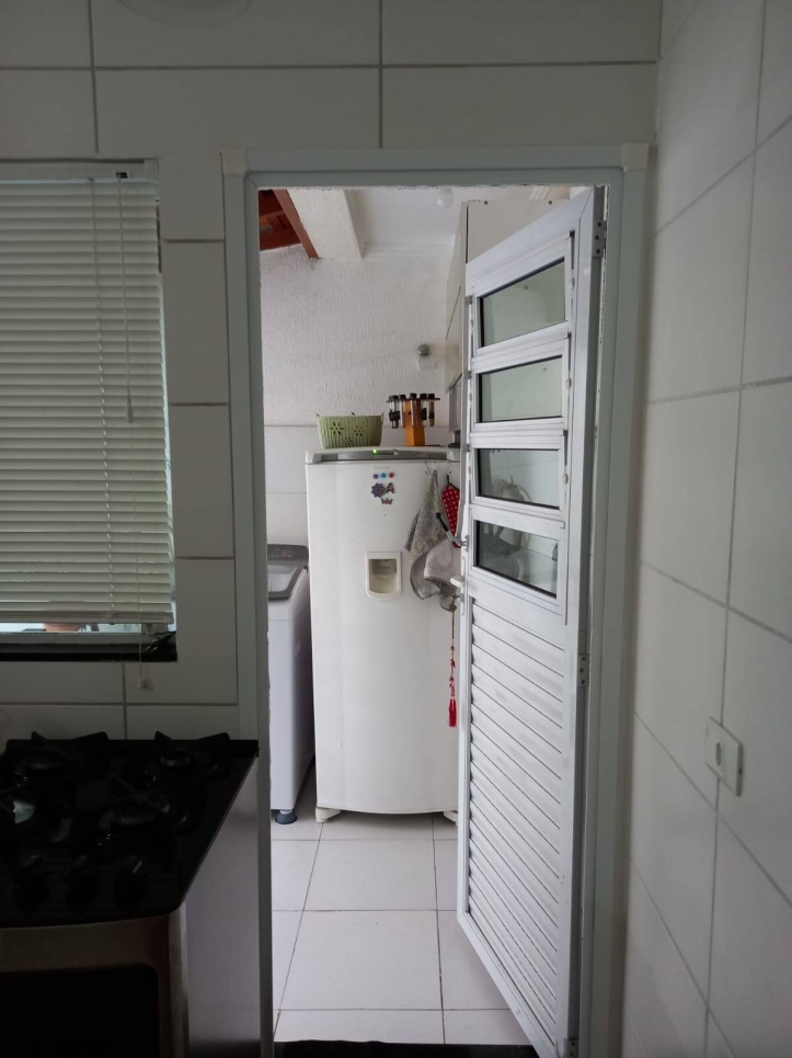 Apartamento à venda com 2 quartos, 35m² - Foto 7