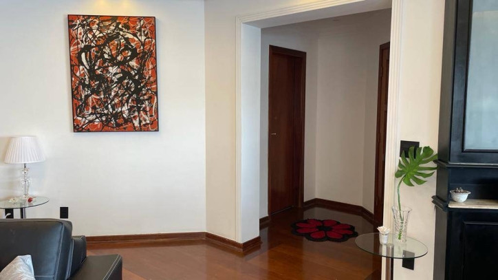 Apartamento à venda com 3 quartos, 204m² - Foto 12