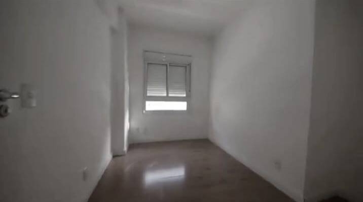 Apartamento à venda com 2 quartos, 60m² - Foto 15