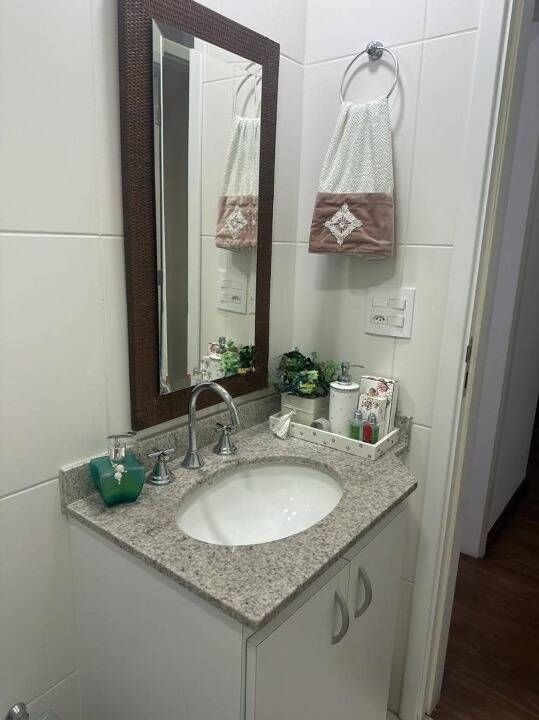 Apartamento à venda com 2 quartos, 68m² - Foto 19