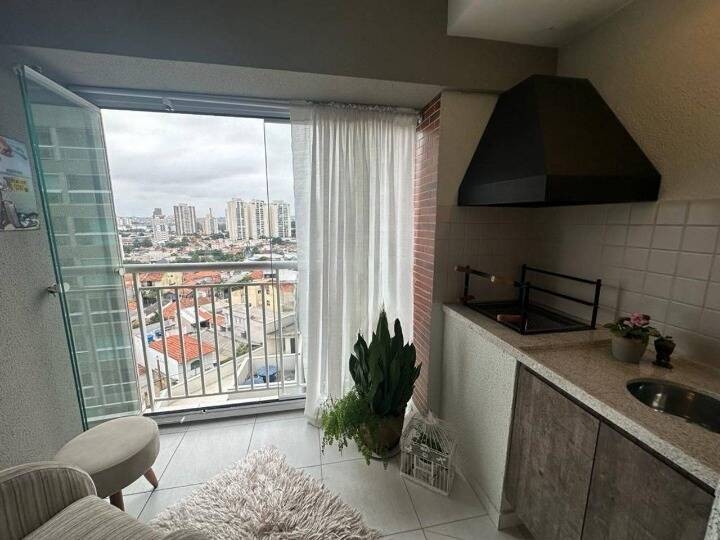 Apartamento à venda com 2 quartos, 68m² - Foto 1