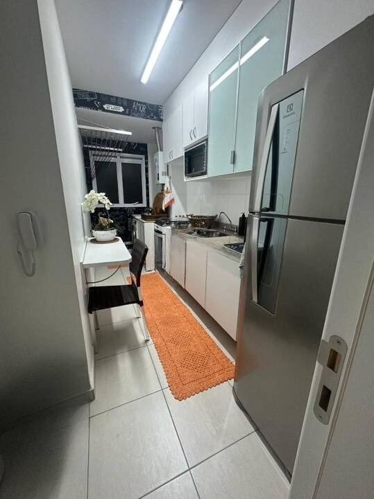 Apartamento à venda com 2 quartos, 68m² - Foto 10