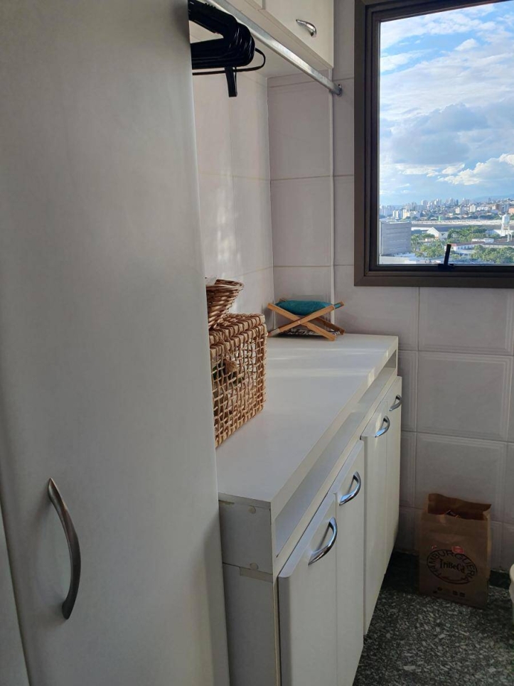 Apartamento à venda com 3 quartos, 108m² - Foto 7