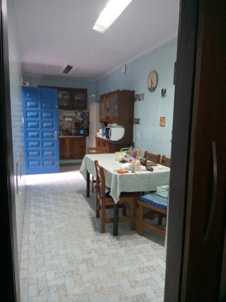 Casa à venda com 3 quartos, 184m² - Foto 12